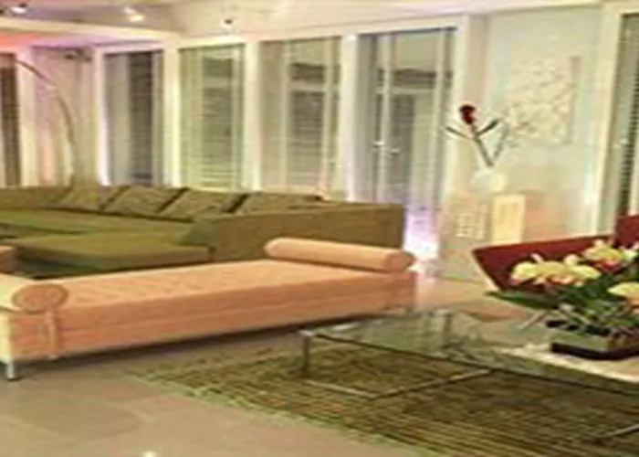Swana Hotel 3*