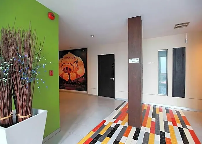 Hotel Swana 3*